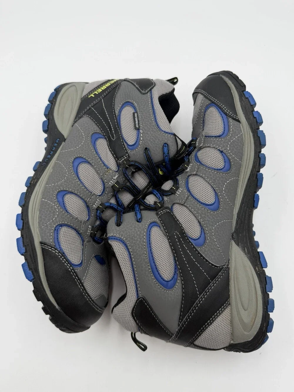 Merrell Hilltop Ventilator Boys Size 7M Mid Hiking Boot Mid Waterproof